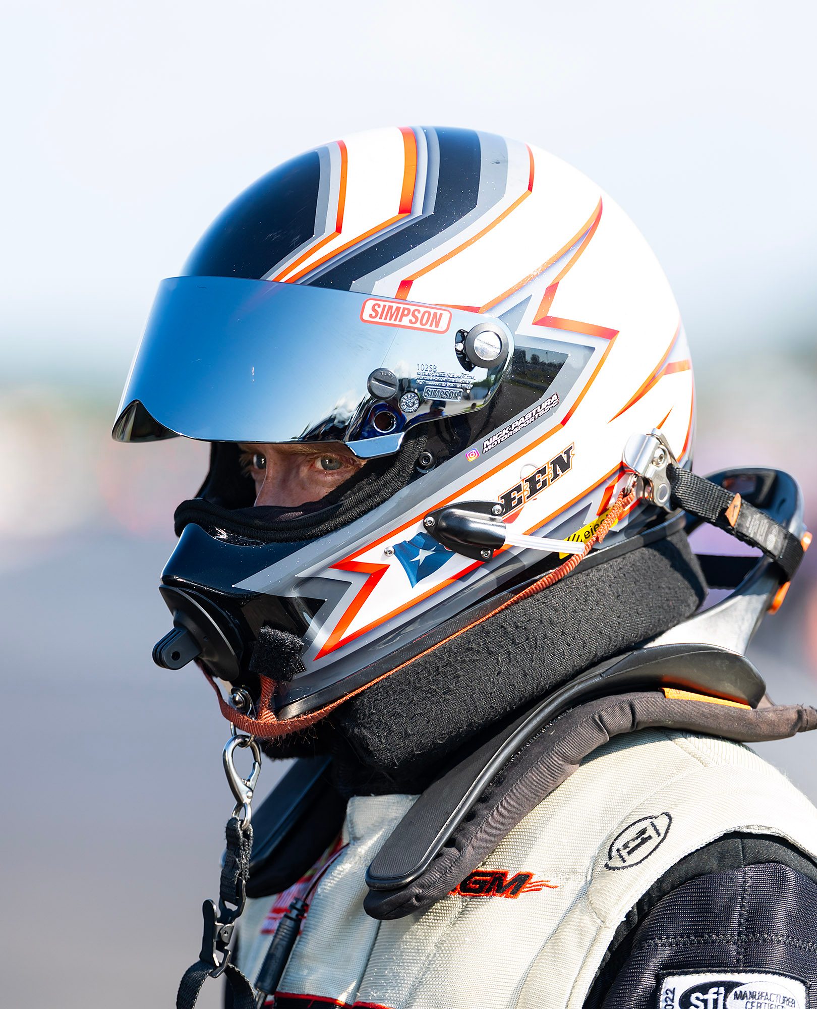Helmet on, visor down: a quiet moment before the run